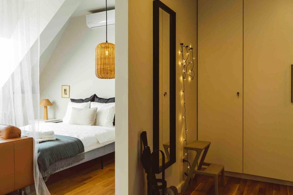 Vivando - Beautiful Studio B + Parking Bucharest Luaran gambar